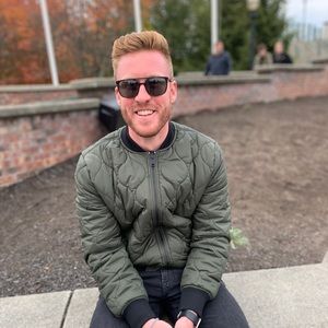 Meet your Posher, Chase